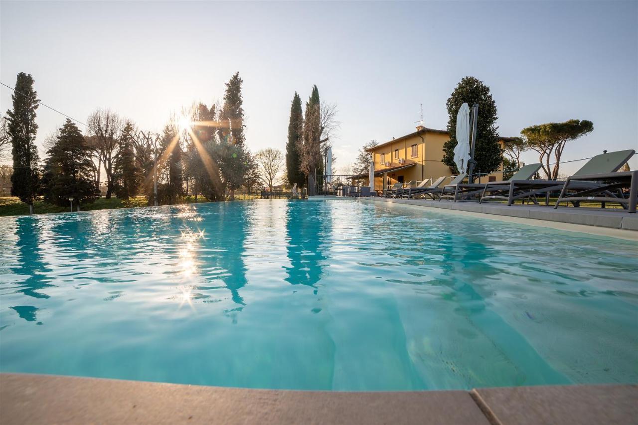 Residenza Paradisea อาเรซโซ ภายนอก รูปภาพ